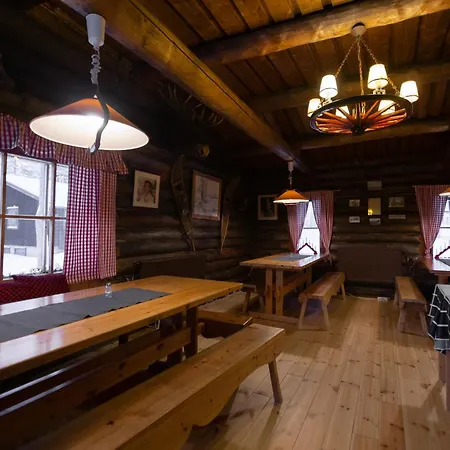 Stena & * Äkäslompolo